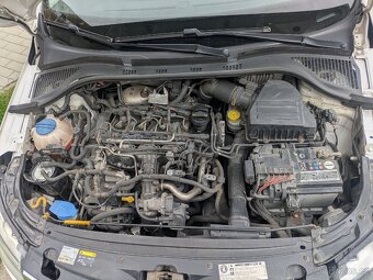Škoda RAPID 1.6 TDI 66KW r.v. 2014 - 11