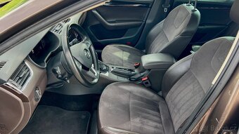 Octavia Laurin Klement 2.0tdi Aut. 110Kw,Alcantara,El.kufr, - 11