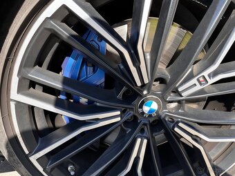 BMW 530xd, 2022, TOP STAV, pravidelný servis,webasto - 11