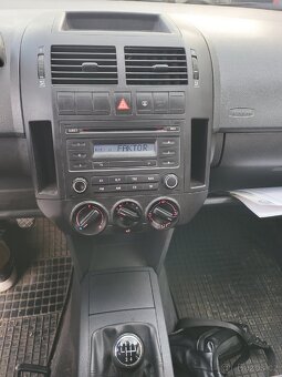 VW Polo 1.2htp, 40kw, nová STK, najeto 36000km. - 11