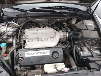 Honda Accord - 11