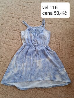 Šaty různé velikosti - 11