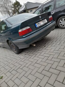 BMW e36 coupe - 11