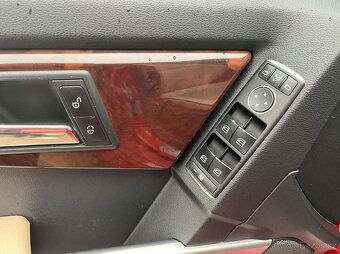 Mercedes-Benz GLK 350 CDI 4MATIC - 11