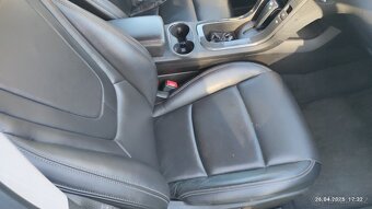 Opel Ampera 2014 – plug-in hybrid s plnou výbavou - 11
