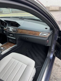 Mercedes Benz E-CLASS E 250 BlueTEC 4MATIC Elegance. - 11