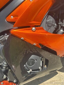 Yamaha r6 - 11