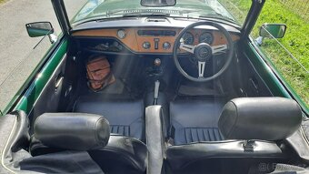 Triumph Spitfire 1500 r.v. 1975 RHD - 11