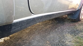 Toyota RAV 4    4x4 - 11