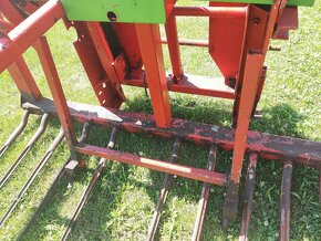 Vyřezávač siláže - 11
