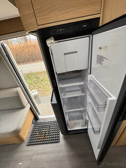 Adria Matrix 670 SL Axess, 160 PSI, 2023, DPH, radio, LPG - 11