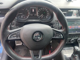 ŠKODA OCTAVIA RS 2,0tdi DSG CHALLENGE - 11