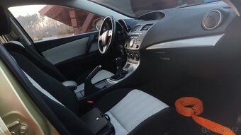Mazda 3 - 11