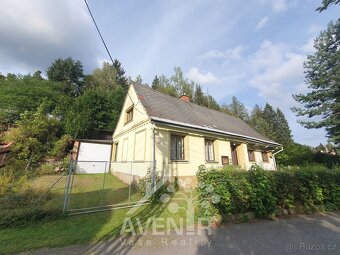 Prodej rodinného domu s pozemkem 8 580 m2 v Lučanech n. Niso - 11