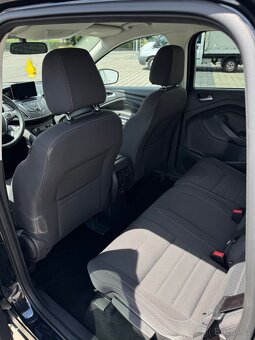 Ford Kuga 1,6i 110kW 2WD r.v.2013 serviska, 1. majitel - 11