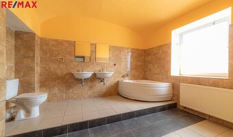 RD Těšíkov u Šternberka 3x byt - 11