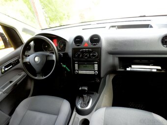 VW CADDY 1,9 Tdi 2007 TOP STAV 6 D DSG - 11