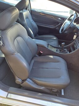 Mercedes benz CLK 2.0i - 11