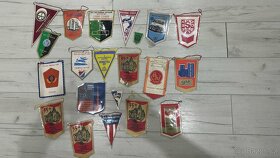 Stare vlaječky odznaky medaile pohlednice - 11