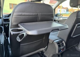 Volkswagen Touran 1,4 TSI SOUND TAŽNÉ PANORAMA benzín - 11
