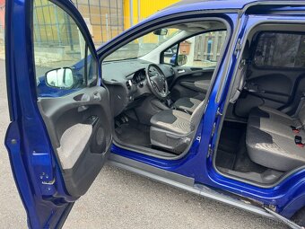 Ford Tourneo Courier, 1.0 EcoBoost 74kW - ČR - 11