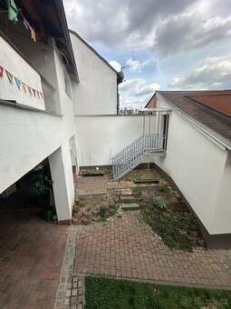 Pronájem bytu 1+kk s balkonem , ulice Hálkova - Brno. - 11
