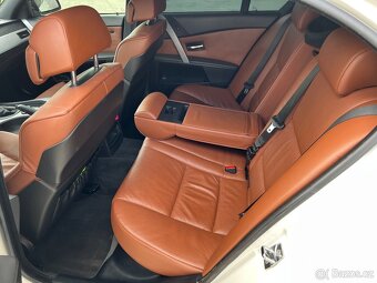 BMW e60 525D manuál M57 originál M-paket Nová STK - 11