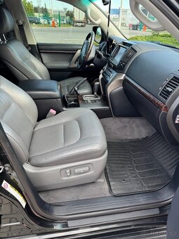 Land Cruiser 200 V8 4,5 D - 11