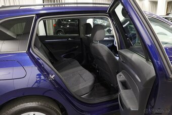 VW Golf 8 Variant 2.0 TDI DSG ACC Virtual - Zálohováno - 11