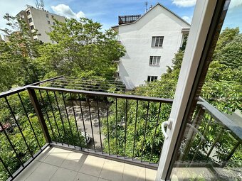 Pronájem bytu 1+1- Praha 3 - 11