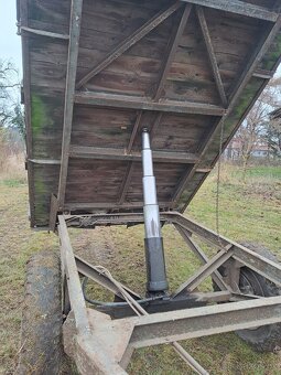 Traktorovy vlek sklopný - 11