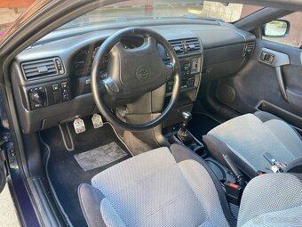 Opel Calibra 2.5 V6 - 11