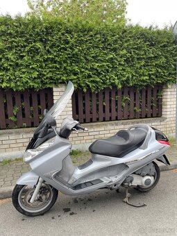 Piaggio X8 125 - 11