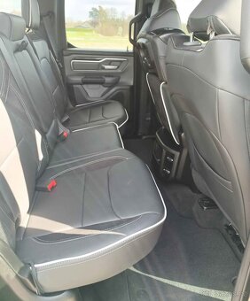 Dodge Ram 2021 - 11