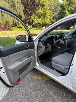 Hyundai Sonata - 11