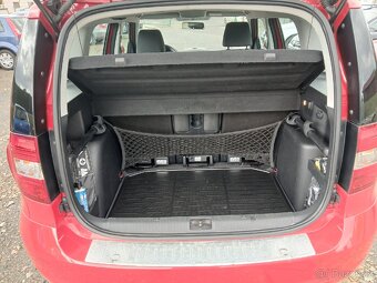 Škoda Yeti 2.0 TDi AMBIENTE PANORAMA - 11