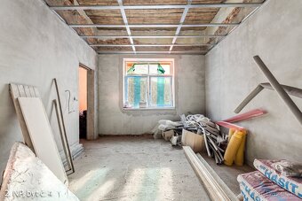 Prodej vícegeneračního domu 452 m², Osek, ev.č. 00938 - 11