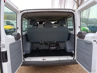Ford Transit 2.2 TDCi 9míst klima - 11