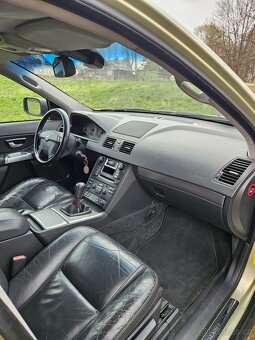 Volvo XC90 D5 136kw man.převodovka - 11