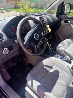 Vw Caddy 1.9 TDi 77kw - 11