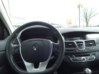 Renault Laguna 1.5 dCi - 11