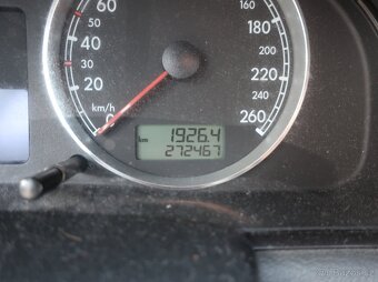 Volkswagen Passat 1.9TDi 96kW B5.5 DIG.KLIMATIZACE - 11