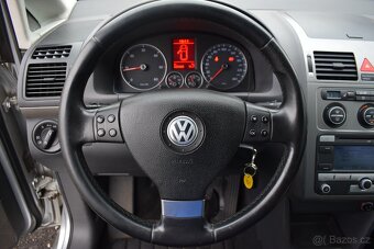 Volkswagen Touran 1,9 TDi UNITED 7MÍST,PR.SERVIS - 11