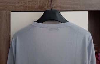 0039 Italy dámský luxusní lehký svetřík vel. S/M 100% vlna - 11