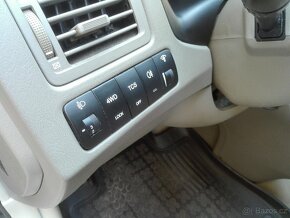 Hyundai Tucson 2.0 CRDi 4WD - 11