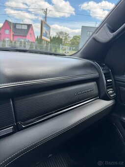 Dodge Ram, LIMITED, 2022, nehavarovaný - 11