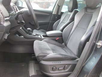 Škoda Karoq 2.0TDi4x4 Style Columbus Alcantara Full Led Pano - 11