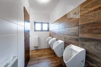 Prodej restaurace a penzionu - Svratka, ev.č. 150021-1 - 11