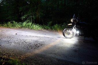 Přídavná LED světla na motorku - 11