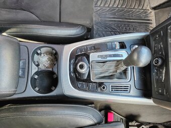 AUDI Q5 8R 3.0 TDI 176KW rok 2011 - 11